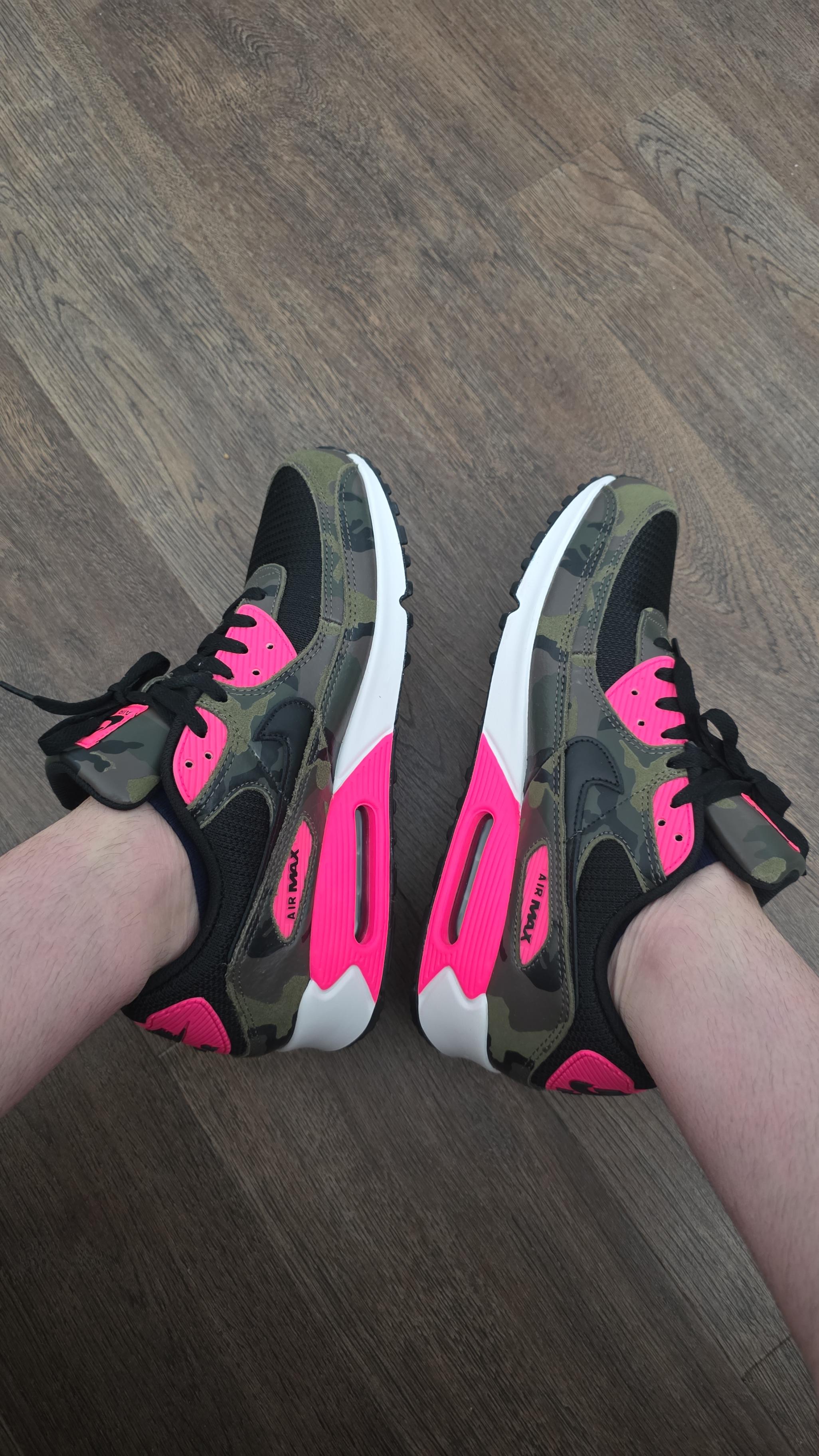 Nike Air Max 90 Camo Pack Sequoia Hyper Pink