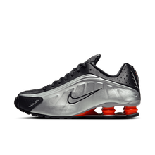 Nike Shox R4 Black Metallic Silver (2025)